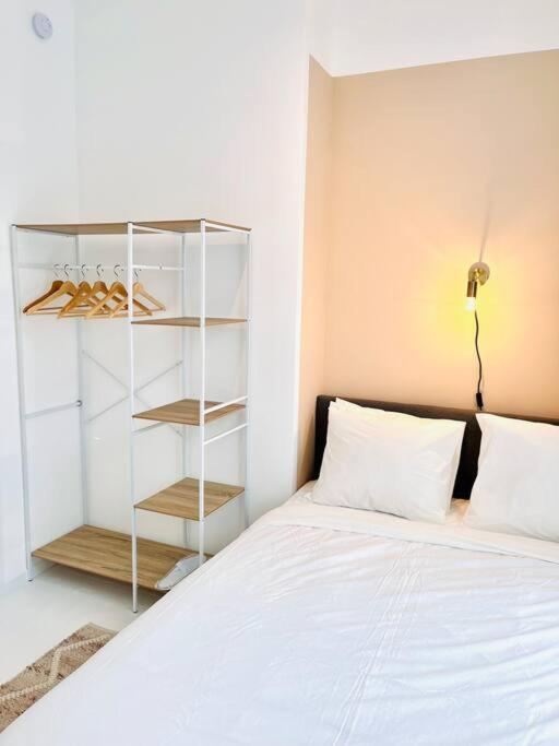 Chez Louise - A Haven Of Peace In * Bruxelles